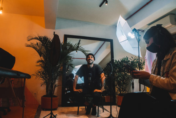 vini ribeiro no Hello Mídia